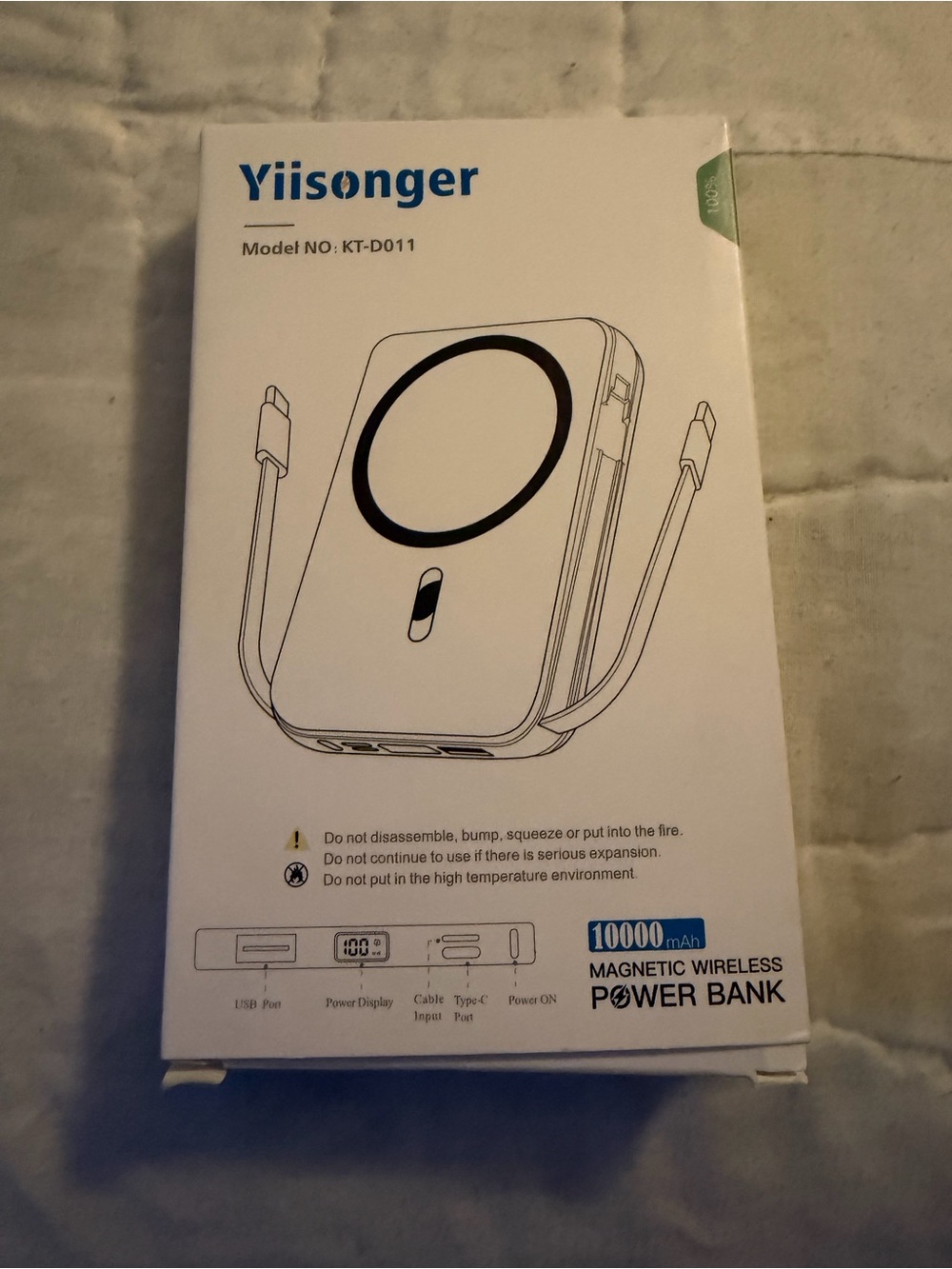 Yiisonger Magnetic Wireless Power Bank - White